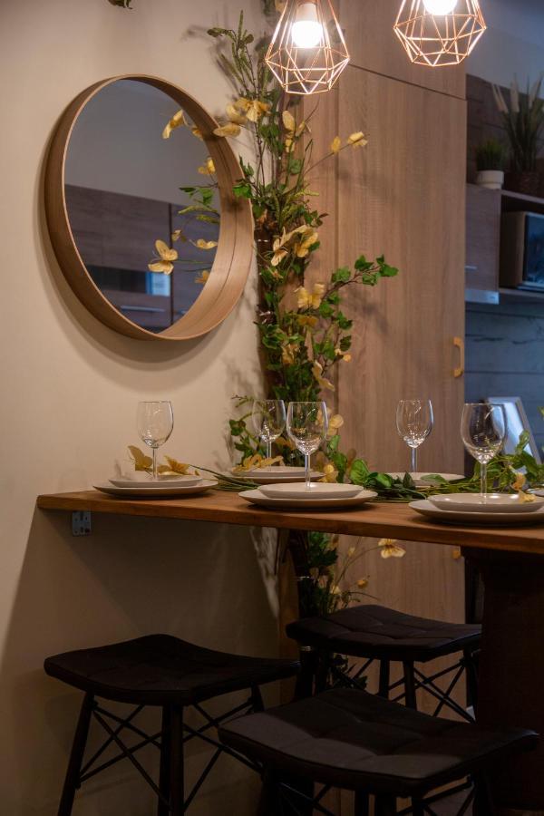 Stylish Quentin Apartment In The King Street Βουδαπέστη Εξωτερικό φωτογραφία